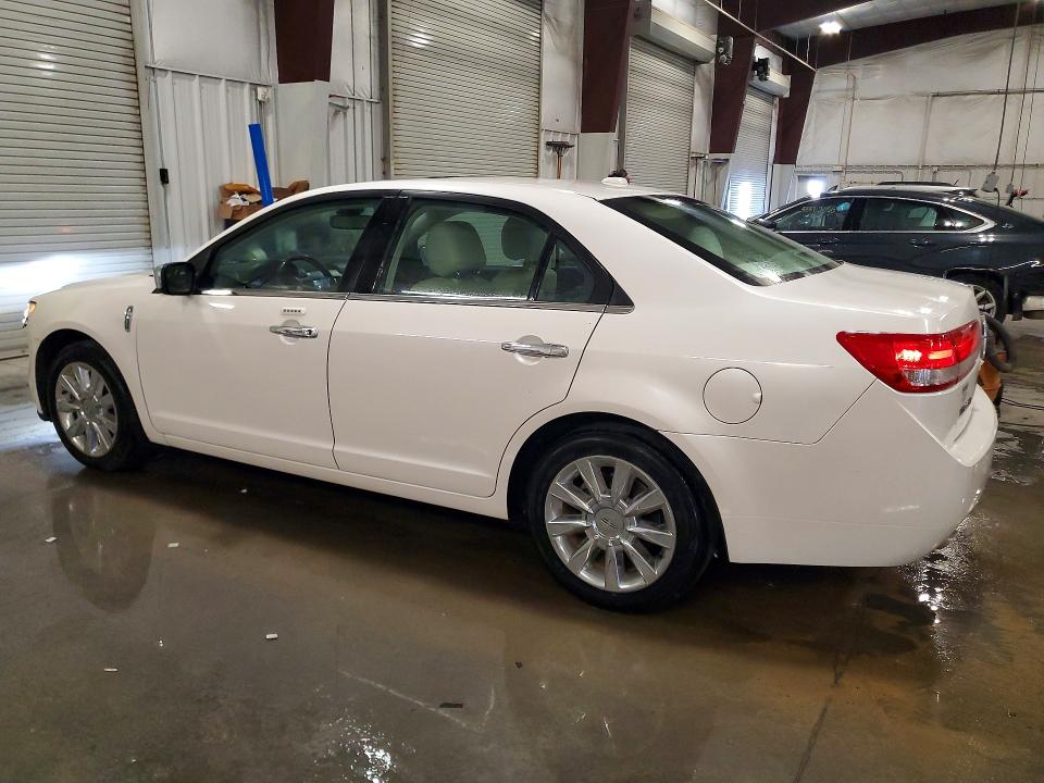 Снимка 2 от търг – 2012 LINCOLN MKZ с VIN 3LNHL2GC4CR803917