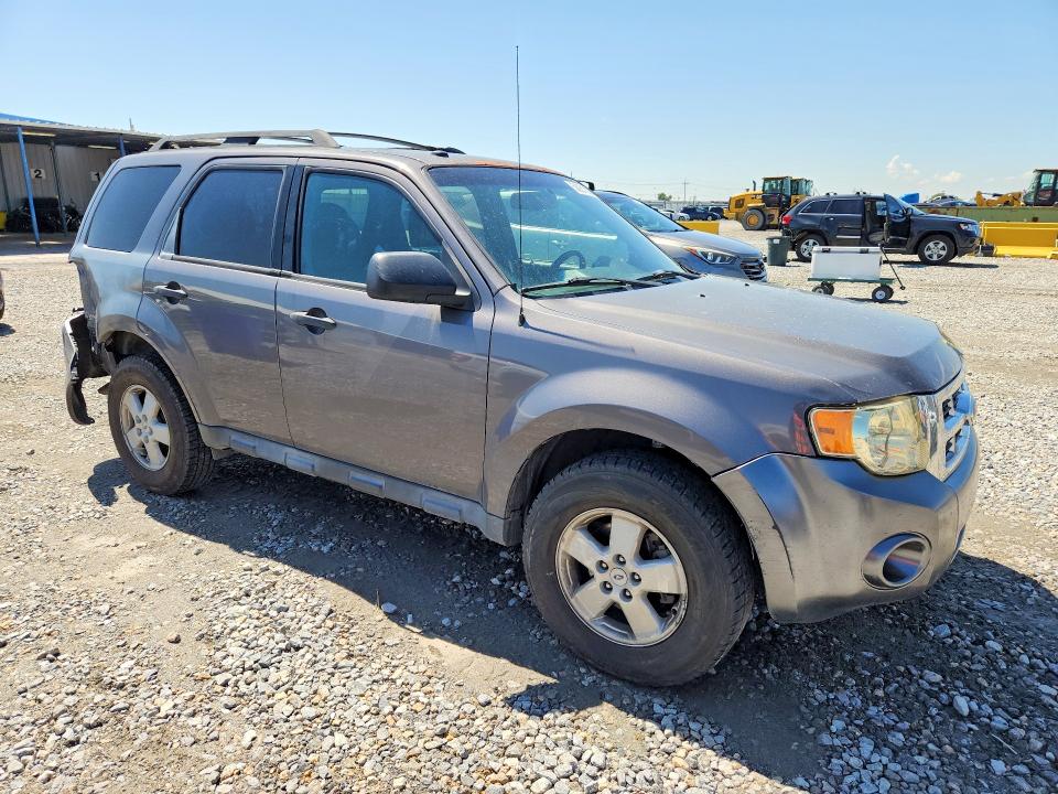 Photo 4 from auction – 2012 FORD ESCAPE with VIN 1FMCU9D76CKB56223