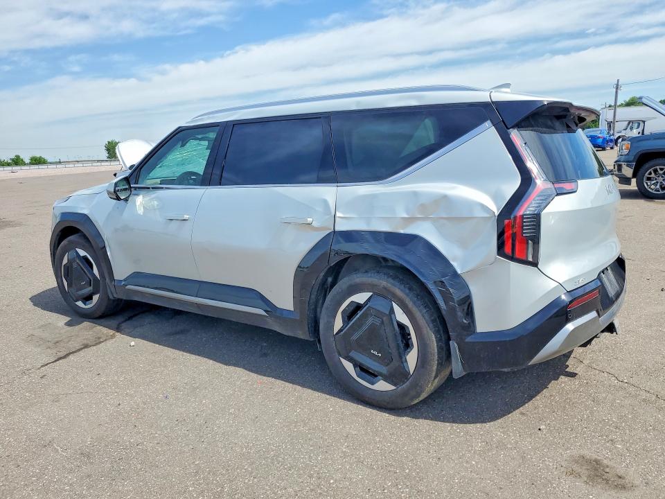 Photo 2 from auction – 2026 KIA EV9 with VIN 5XYADFS5XTG004835