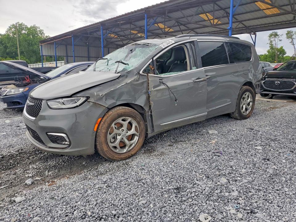 CHRYSLER PACIFICA 2022 with VIN 2C4RC3GG3NR221172 - Photo from auction