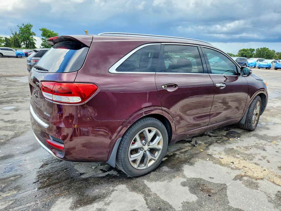 Photo 3 from auction – 2017 KIA SORENTO with VIN 5XYPK4A57HG318326