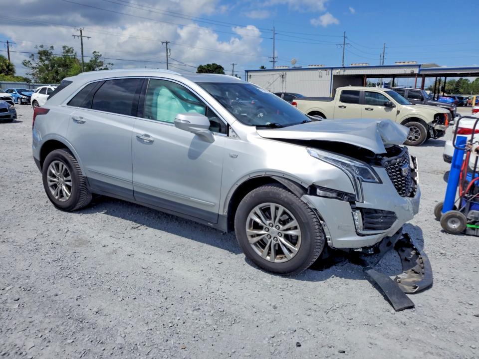 Photo 4 from auction – 2020 CADILLAC XT5 with VIN 1GYKNCRS8LZ112295