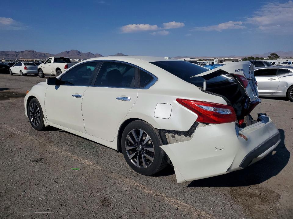 Photo 2 from auction – 2016 NISSAN ALTIMA with VIN 1N4AL3APXGC142850