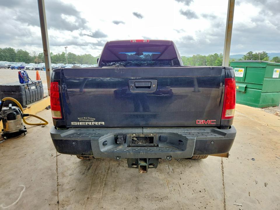 Photo 6 from auction – 2011 GMC SIERRA with VIN 1GT125C87BF197732