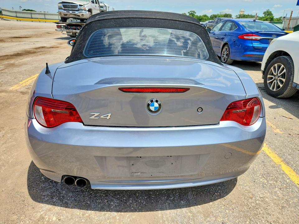 Photo 6 from auction – 2007 BMW Z4 with VIN 4USBU53577LX02580