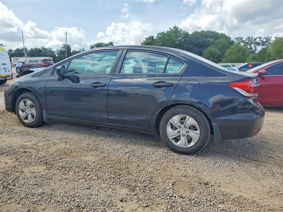 Photo 2 from auction – 2015 HONDA CIVIC with VIN 19XFB2F55FE008128