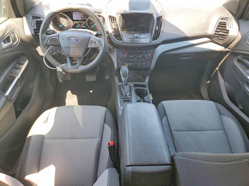 Photo 8 from auction – 2019 FORD ESCAPE with VIN 1FMCU0GDXKUB11477