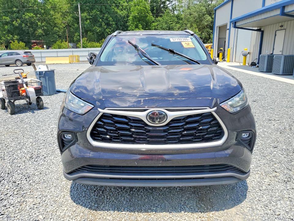 Photo 5 from auction – 2020 TOYOTA HIGHLANDER with VIN 5TDGZRBH0LS019502