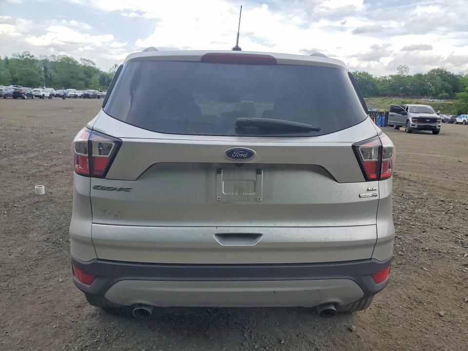 Photo 6 from auction – 2018 FORD ESCAPE with VIN 1FMCU9GD6JUD53542