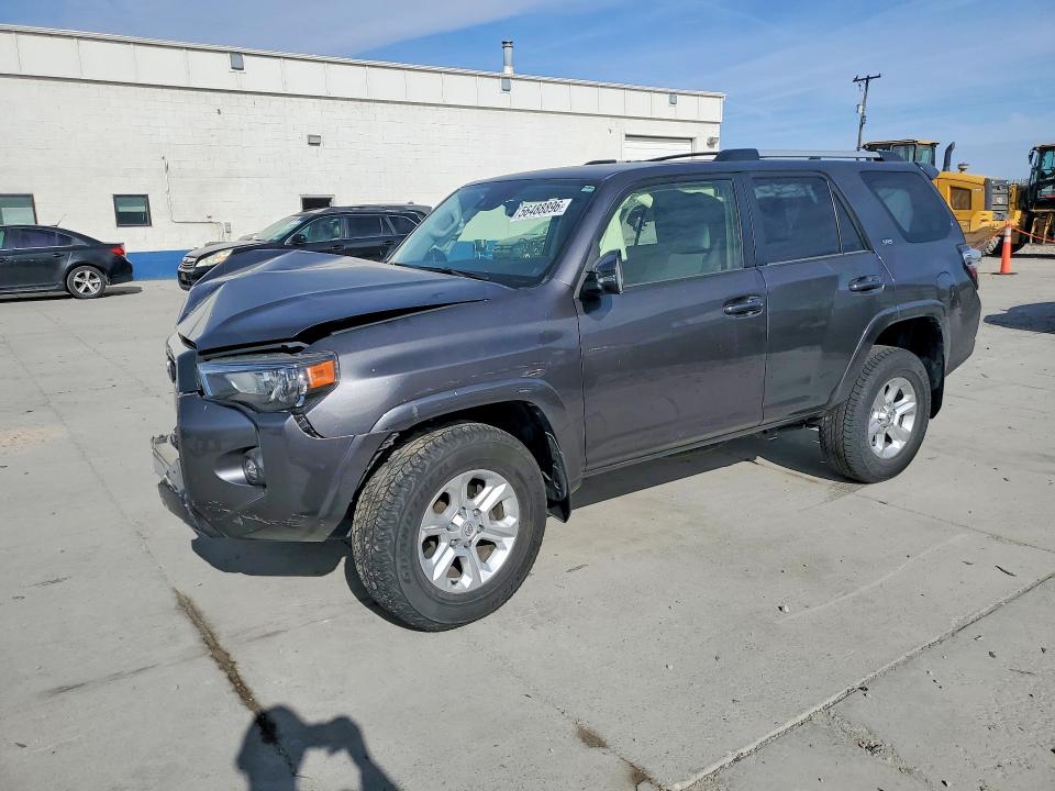 TOYOTA 4RUNNER 2022 with VIN JTENU5JR7N6081289 - Photo from auction
