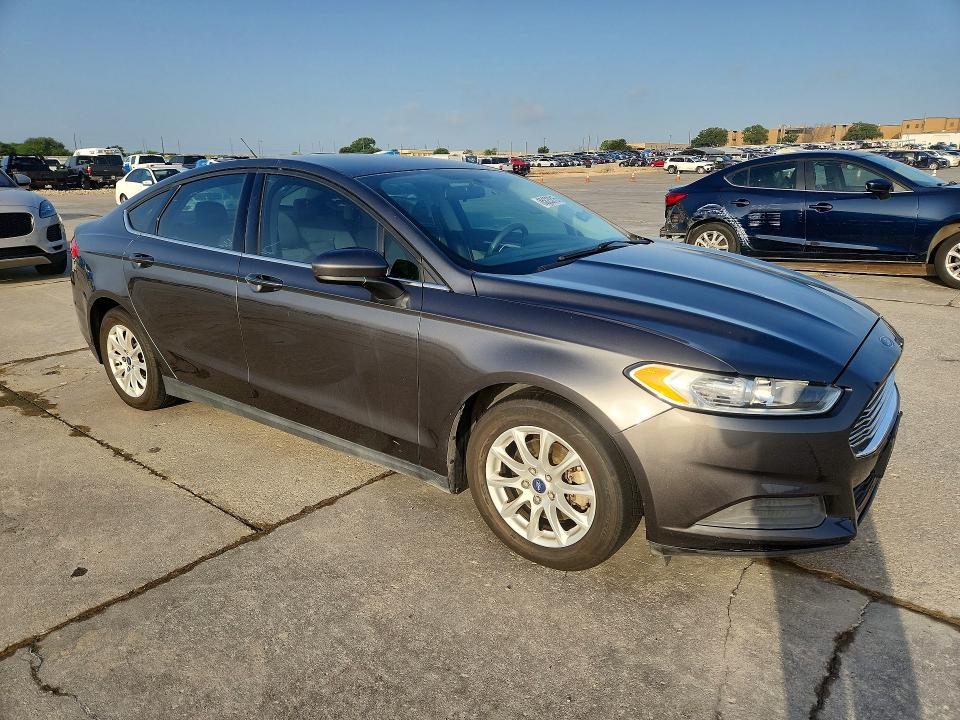 Photo 4 from auction – 2015 FORD FUSION with VIN 3FA6P0G7XFR257111