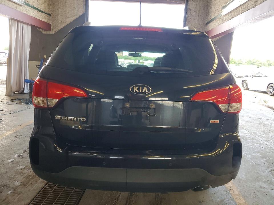 Zdjęcie 6 z aukcji – 2014 KIA SORENTO z VIN 5XYKTCA67EG497196