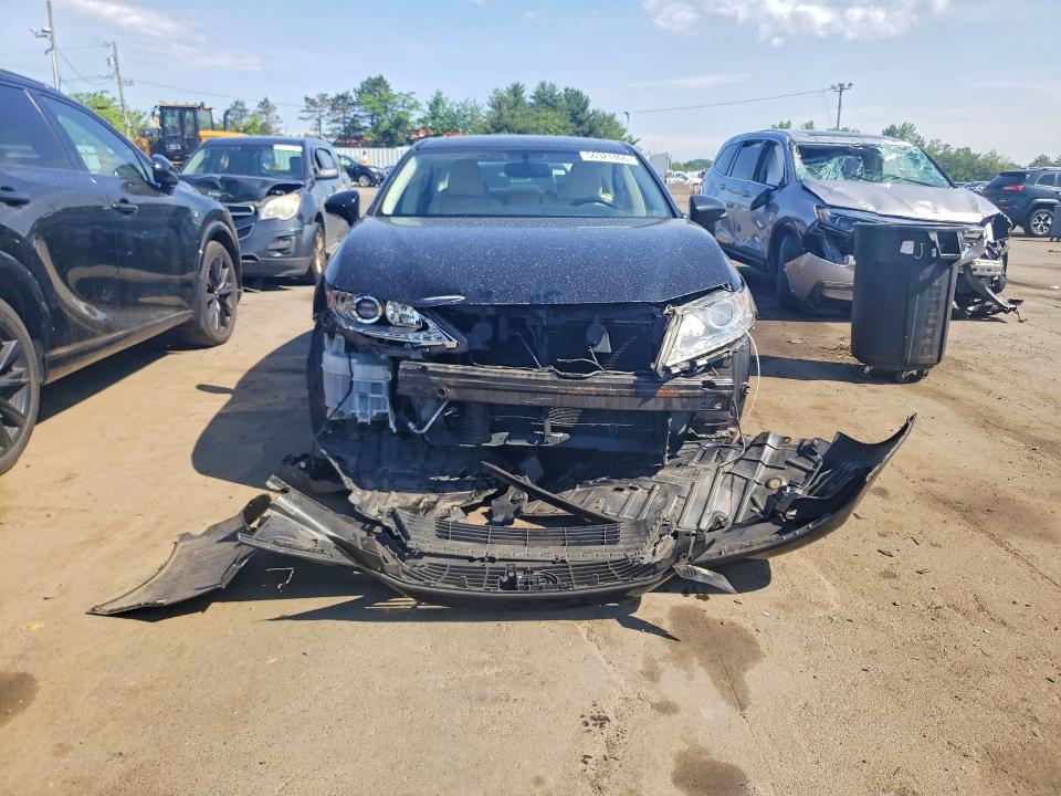 Photo 5 from auction – 2015 LEXUS ES with VIN JTHBK1GGXF2158868