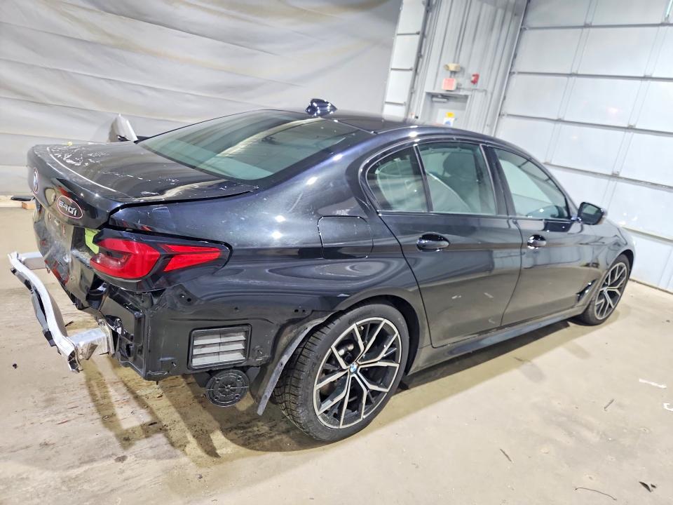 صورة رقم 3 من المزاد - 2021 BMW 540 مع VIN WBA73BJ05MWW98220