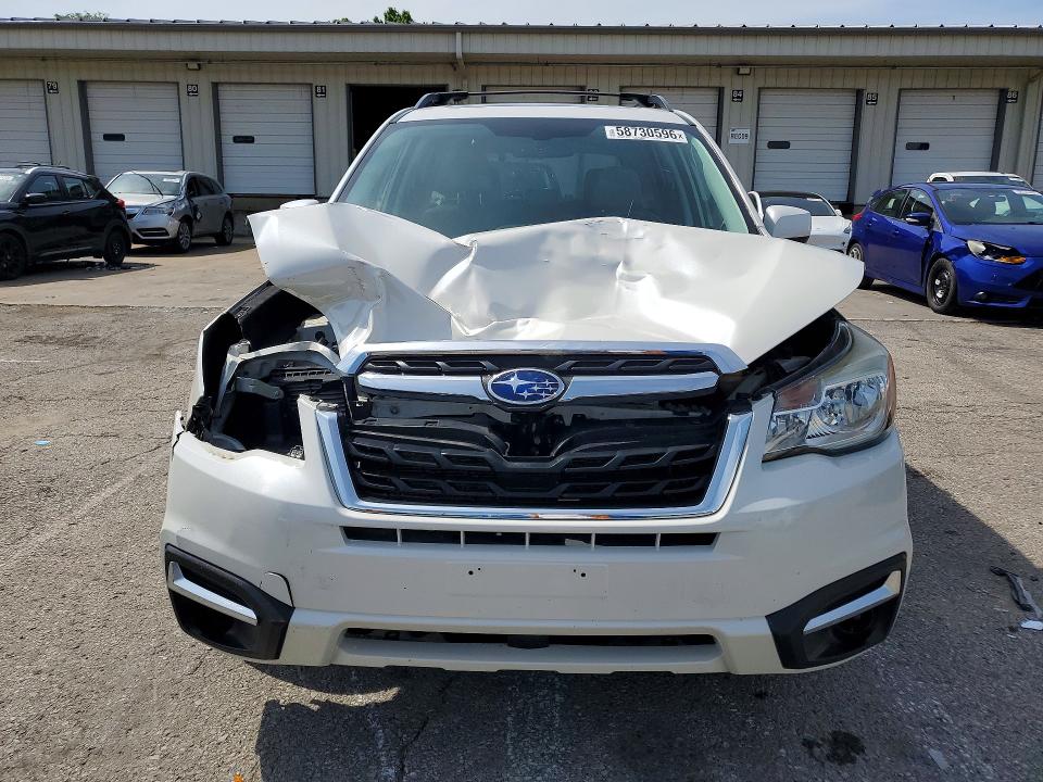 Photo 5 from auction – 2017 SUBARU FORESTER with VIN JF2SJAEC7HH416544