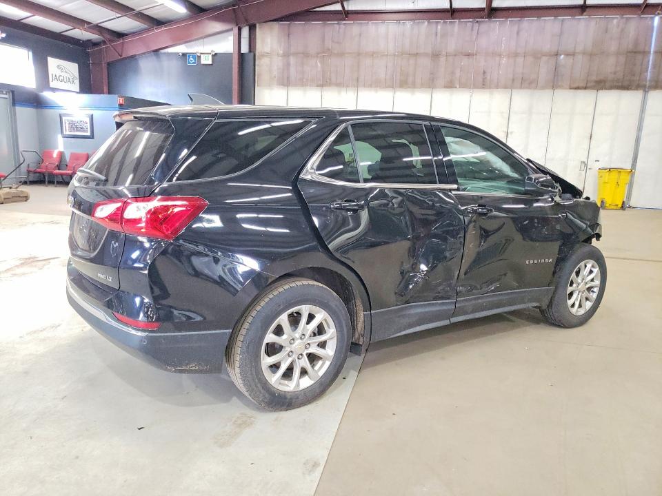 Photo 3 from auction – 2020 CHEVROLET EQUINOX with VIN 2GNAXUEV8L6236796