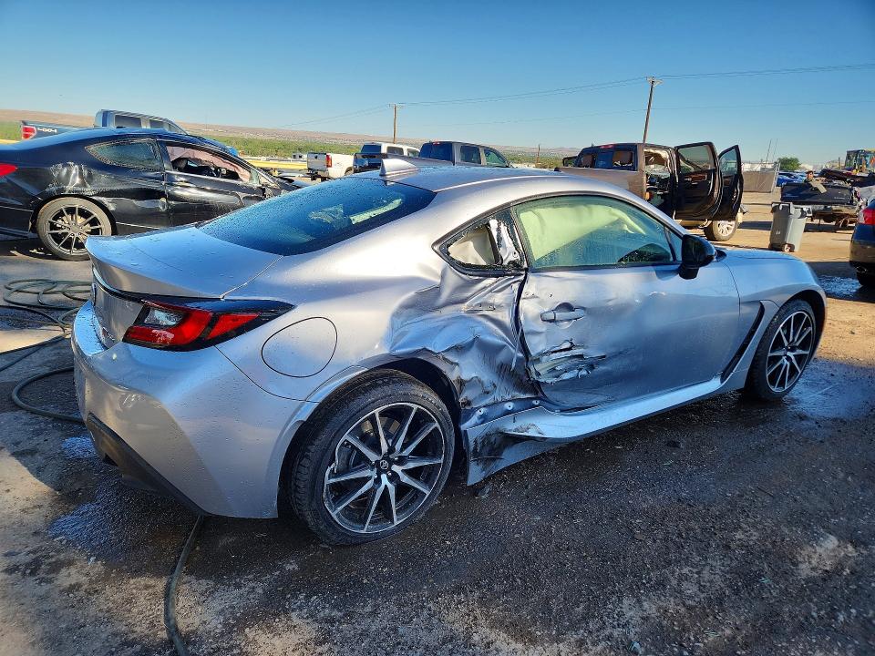 Photo 3 from auction – 2025 TOYOTA GR86 with VIN JF1ZNBB13S9760499