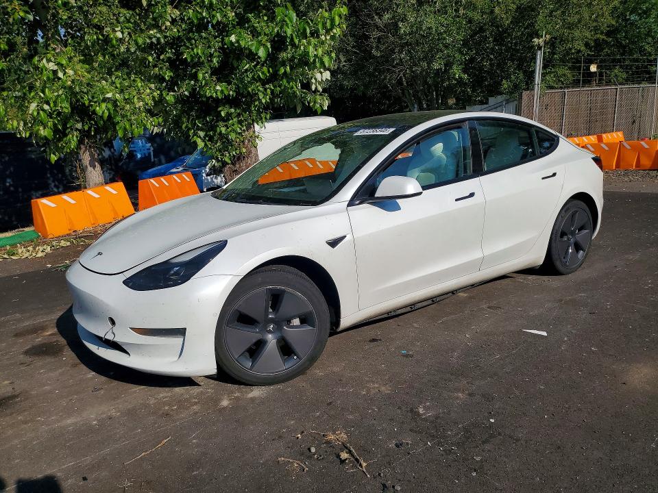 TESLA MODEL 3 2022 with VIN 5YJ3E1EB4NF364249 - Photo from auction