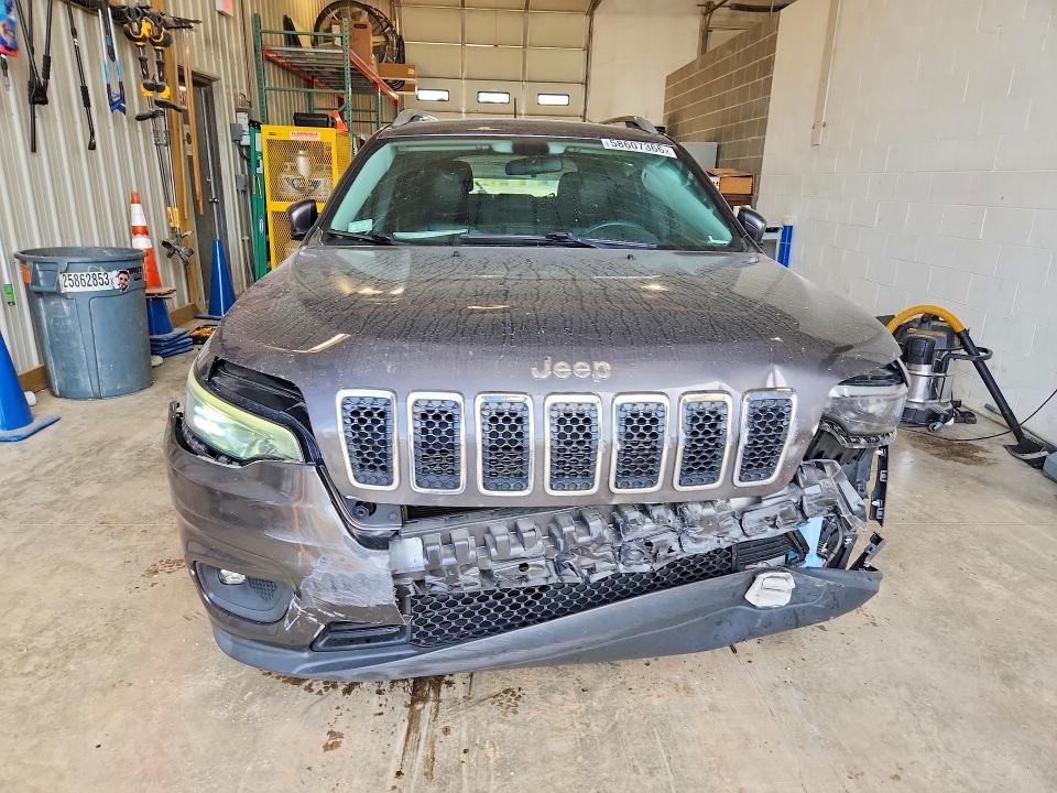 Photo 5 from auction – 2019 JEEP CHEROKEE with VIN 1C4PJLLB8KD247238
