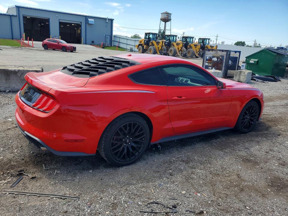 Photo 3 from auction – 2018 FORD MUSTANG with VIN 1FA6P8TH4J5163685