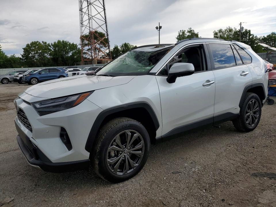 TOYOTA RAV4 2025 with VIN JTMD6RFV4SD572143 - Photo from auction