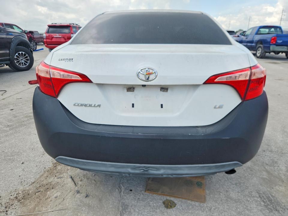 Foto 6 de la subasta – 2019 TOYOTA COROLLA con VIN 5YFBURHEXKP927002