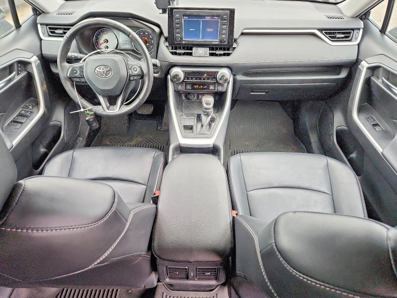 صورة رقم 8 من المزاد - 2021 TOYOTA RAV4 مع VIN 2T3A1RFV3MC185026