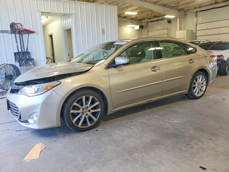 TOYOTA AVALON 2015 with VIN 4T1BK1EBXFU163223 - Photo from auction
