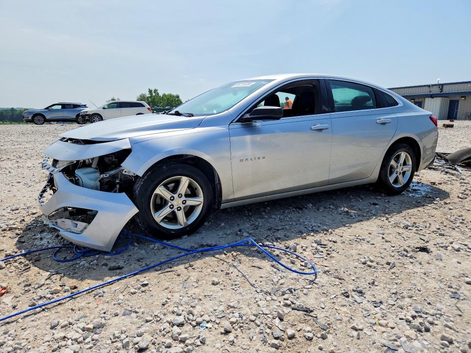 CHEVROLET MALIBU 2019 with VIN 1G1ZB5ST7KF122823 - Photo from auction