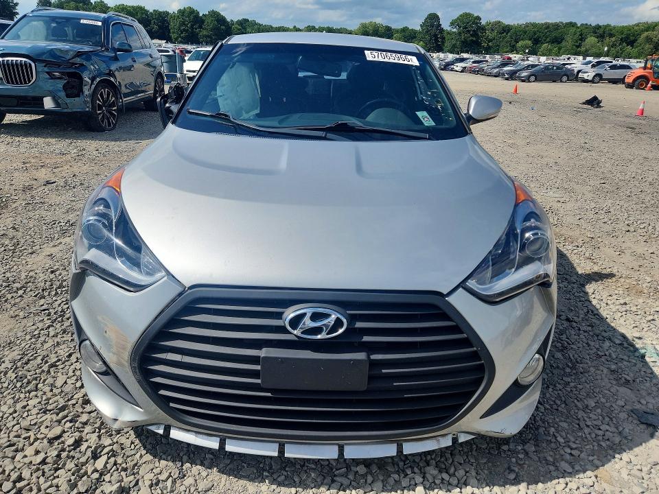 Photo 5 from auction – 2016 HYUNDAI VELOSTER with VIN KMHTC6AEXGU302640