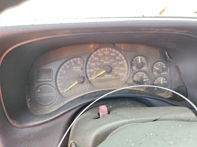 Foto 9 de la subasta – 2000 GMC NEW SIERRA con VIN 2GTEK19T2Y1194209