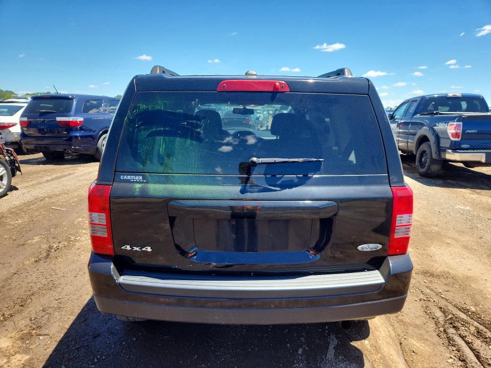Photo 6 from auction – 2015 JEEP PATRIOT with VIN 1C4NJRFB5FD218193