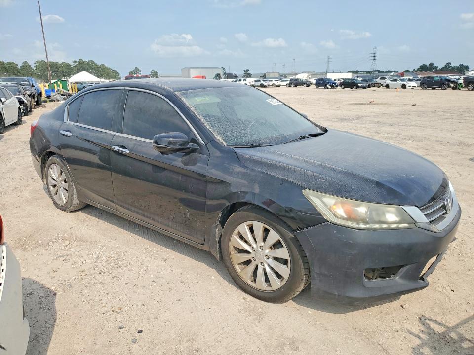 Photo 4 from auction – 2014 HONDA ACCORD with VIN 1HGCR3F87EA027023