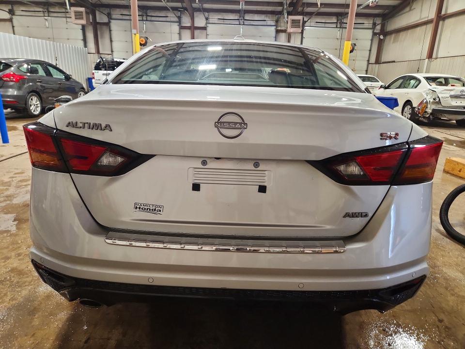 Photo 6 from auction – 2023 NISSAN ALTIMA with VIN 1N4BL4CW2PN361207
