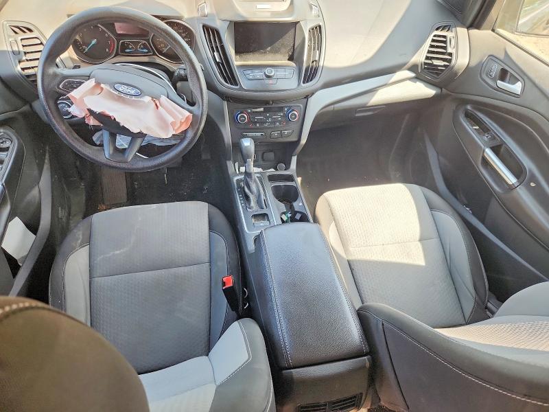 Photo 8 from auction – 2017 FORD ESCAPE with VIN 1FMCU0GD4HUA16759