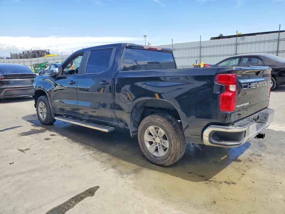Photo 2 from auction – 2021 CHEVROLET SILVERADO with VIN 3GCPWCED7MG136105