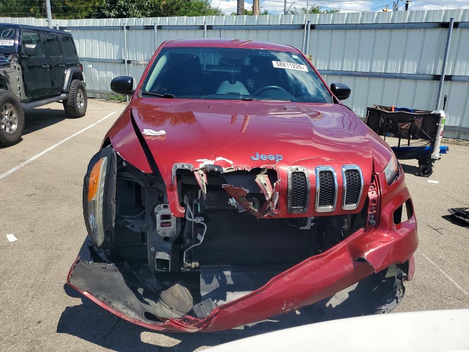 Photo 5 from auction – 2016 JEEP CHEROKEE with VIN 1C4PJLAB0GW264209
