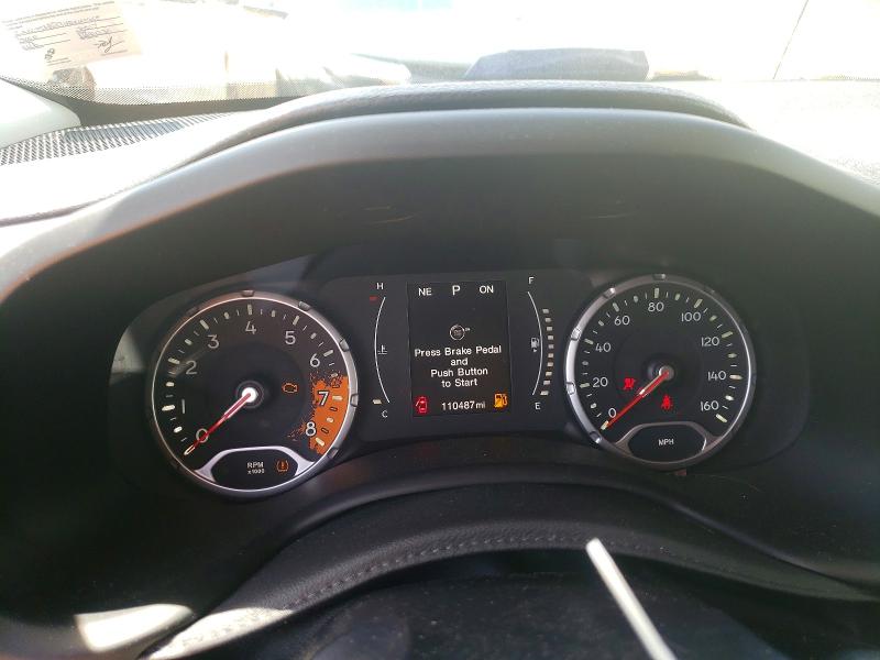 Photo 9 from auction – 2017 JEEP RENEGADE with VIN ZACCJABB3HPE40265