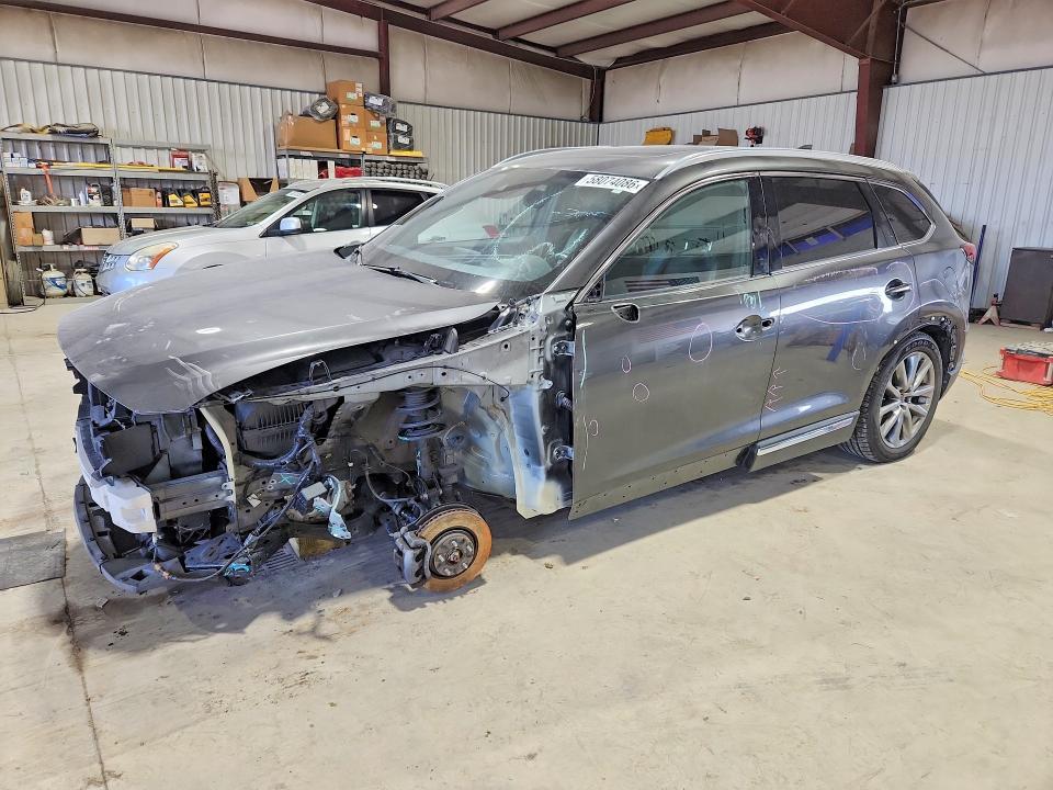 Фото 1 с аукциона – 2018 MAZDA CX-9 с VIN JM3TCBDY1J0209515