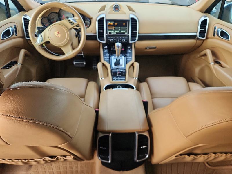 Photo 8 from auction – 2013 PORSCHE CAYENNE with VIN WP1AE2A27DLA15504