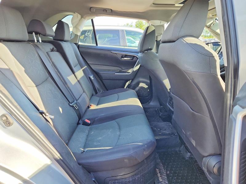 Photo 11 from auction – 2023 TOYOTA RAV4 HYBRID with VIN 2T3RWRFV3PW166337