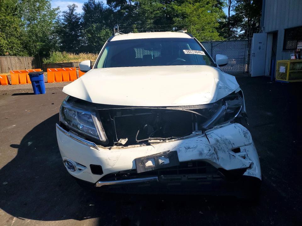 Photo 5 from auction – 2016 NISSAN PATHFINDER with VIN 5N1AR2MM6GC646831