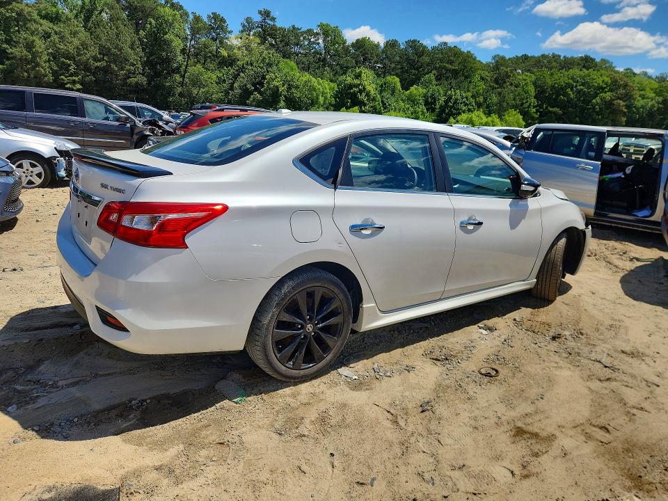 Photo 3 from auction – 2017 NISSAN SENTRA with VIN 3N1CB7AP6HY381191
