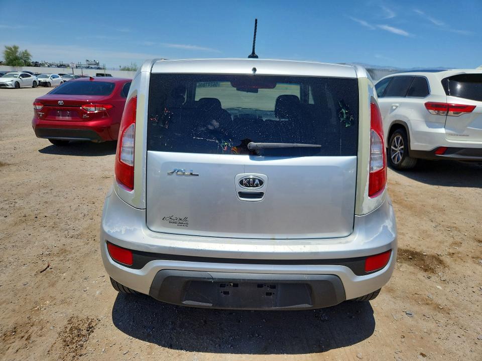 Zdjęcie 6 z aukcji – 2012 KIA SOUL z VIN KNDJT2A64C7424013