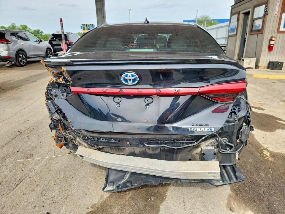 Photo 6 from auction – 2019 TOYOTA AVALON HYBRID with VIN 4T1B21FB4KU001600