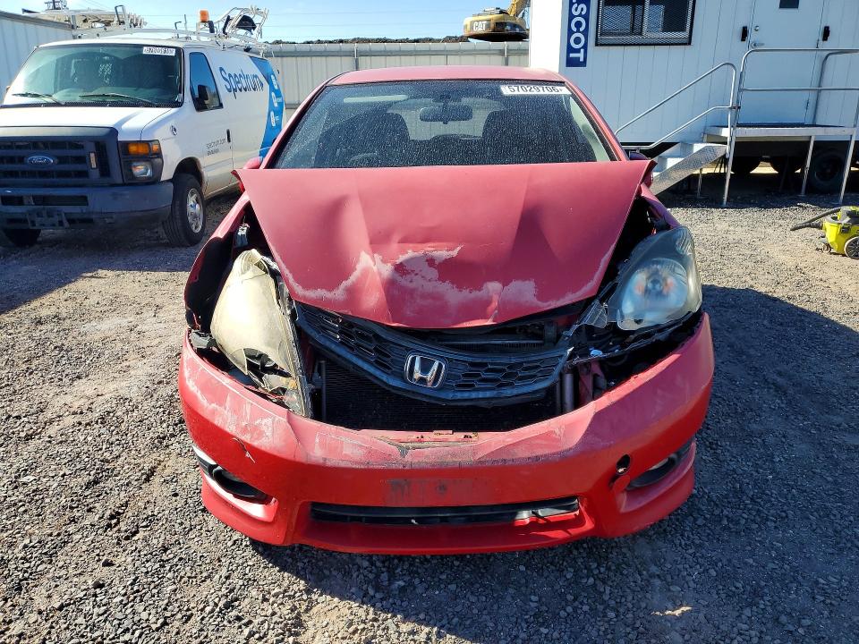 Photo 5 from auction – 2013 HONDA FIT with VIN JHMGE8H53DC036525