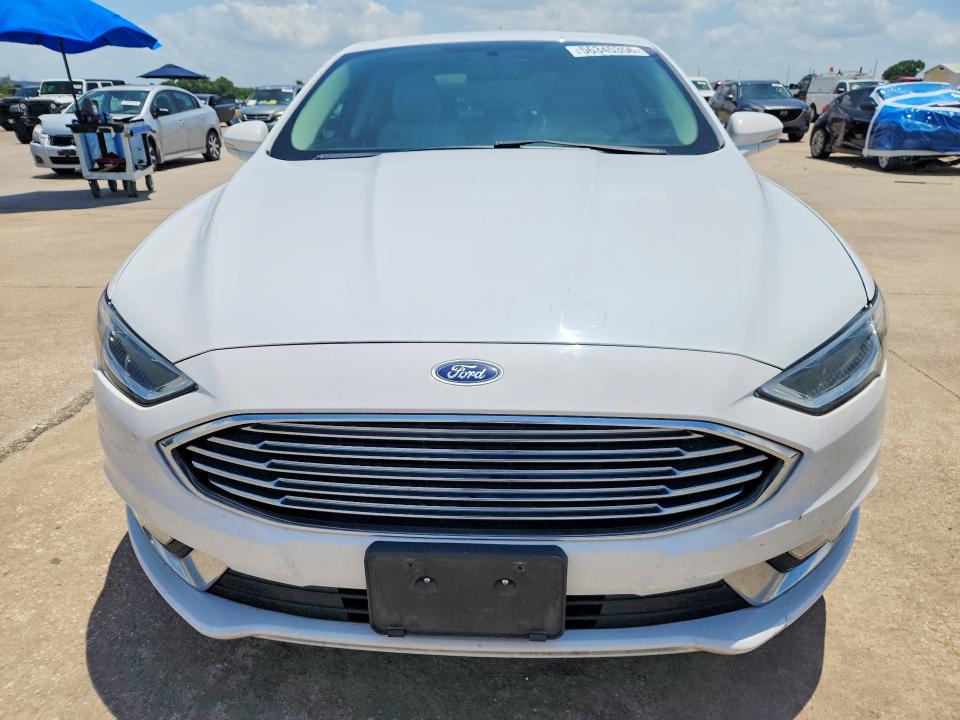Photo 5 from auction – 2017 FORD FUSION with VIN 3FA6P0RU5HR315261