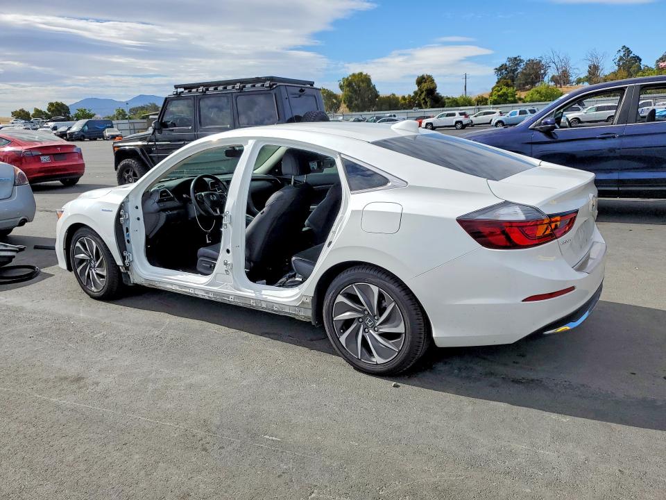 Photo 2 from auction – 2020 HONDA INSIGHT with VIN 19XZE4F96LE010601