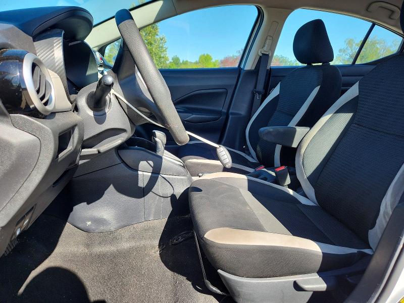 Photo 7 from auction – 2020 NISSAN VERSA with VIN 3N1CN8EV1LL856919