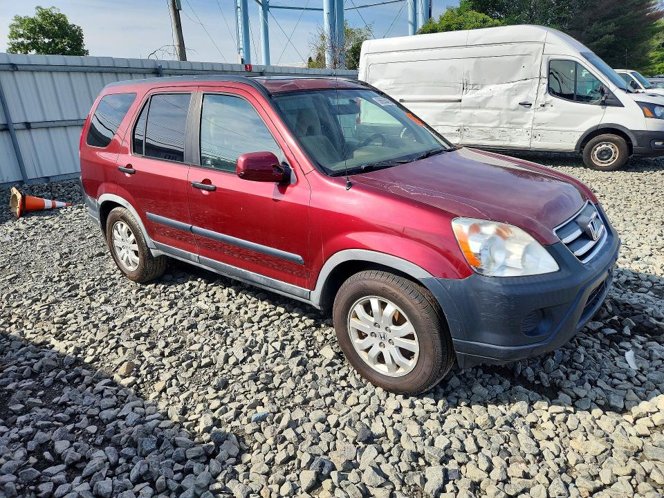 Photo 4 from auction – 2005 HONDA CR-V with VIN JHLRD78855C033809